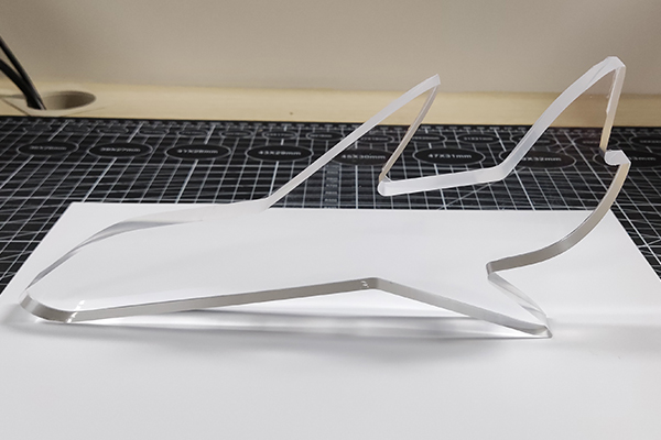 廣告雕刻機(jī)，亞克力高光切割