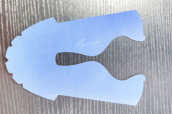 得馬F11高速裁切機(jī)切割樣品